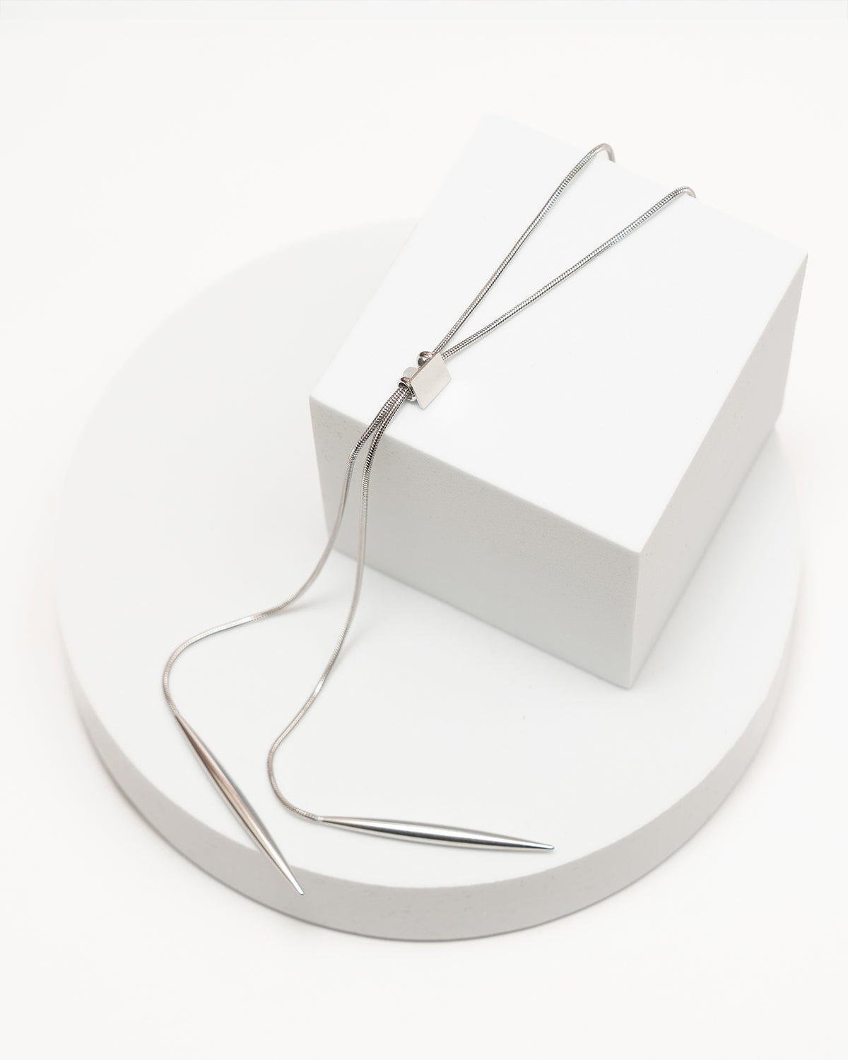 Collar 32