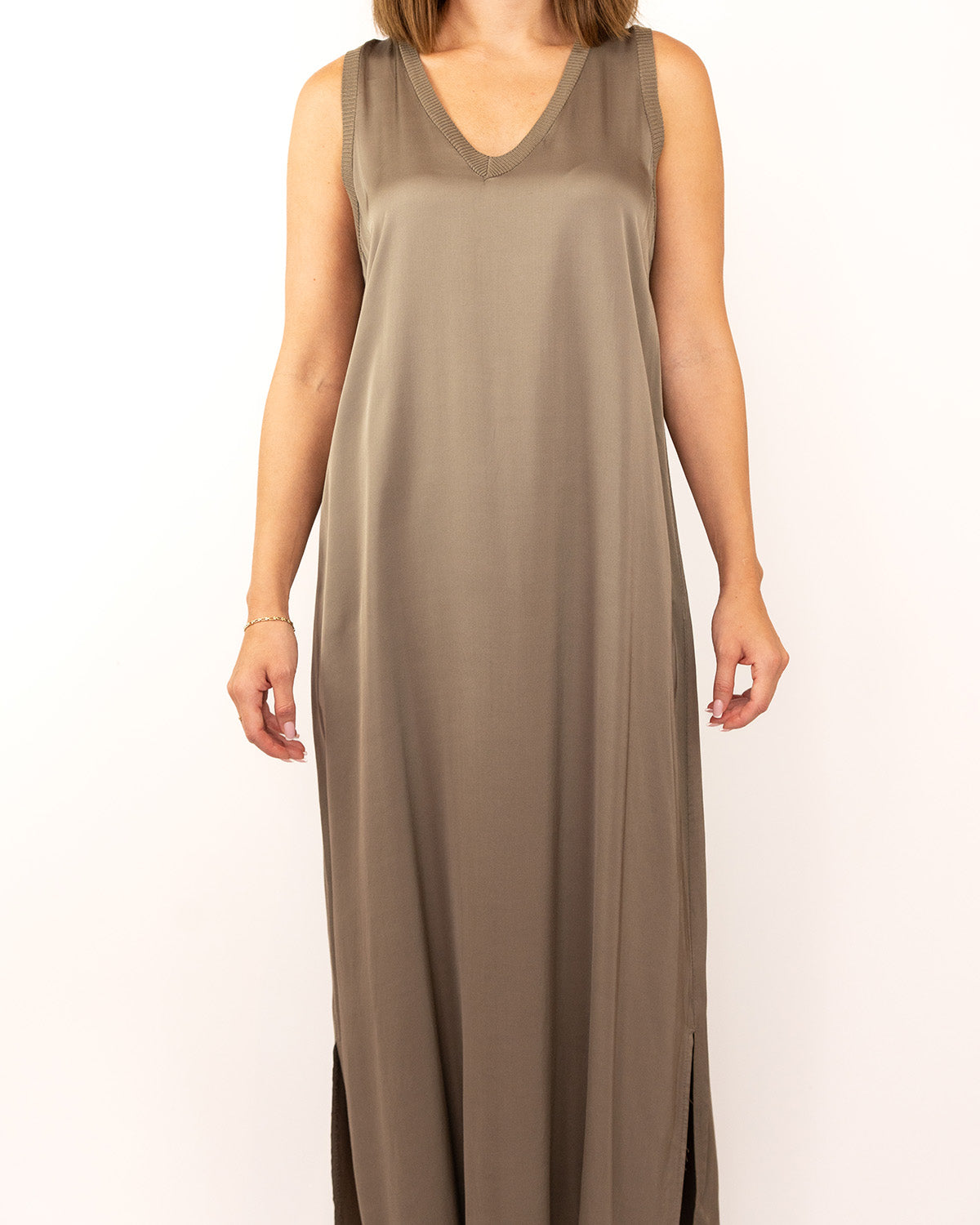 Dress V