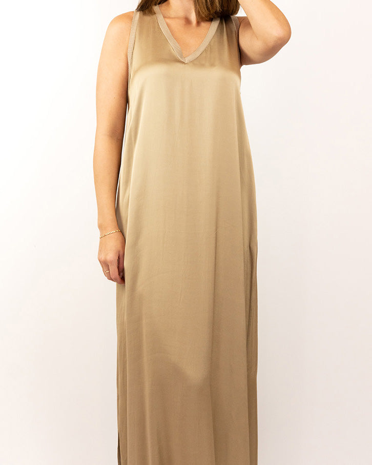 Dress V